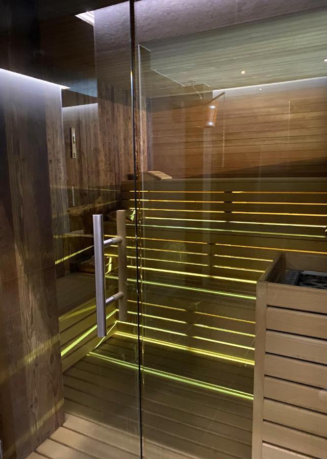Hotel Wellness Eau De Roche Durbuy Dış mekan fotoğraf